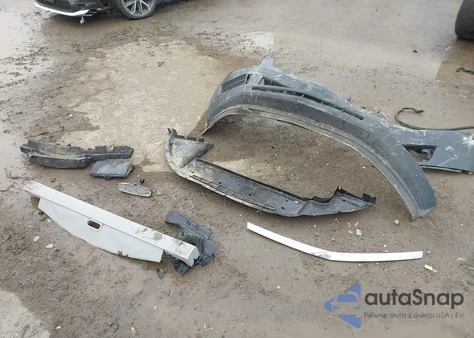 2014 Cadillac Srx Luxury Collection z USA, uszkodzony, nr VIN 3GYFNBE39ES544906